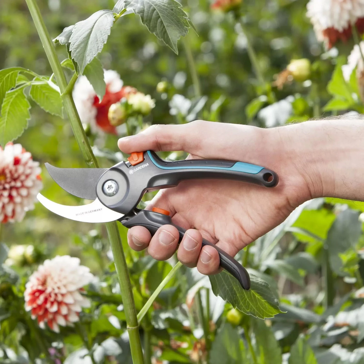 Gardena Comfort Snoeischaar 4 Gardena Comfort Snoeischaar - Afbeelding 2