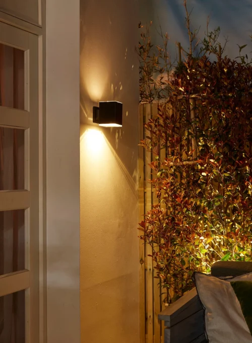 Luxform Lighting Solar Wandlamp Maine Zwart 11 X 16,7 X 15,5 Cm -Tuinplanten Winkel 8719099220290 3