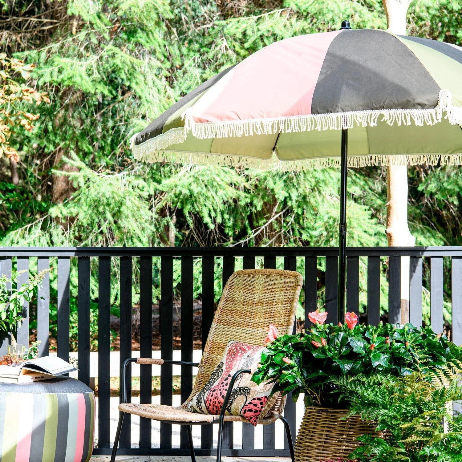 In The Mood Collection Parasol Rissy Groen 30+UV D 220 Cm 4 In The Mood Collection Parasol Rissy Groen 30+UV D 220 Cm - Afbeelding 2